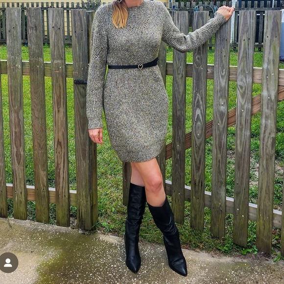 Cabi The Tunic Dress (style 4278) - Picture 11 of 14